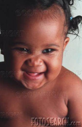 Bébé au large sourir